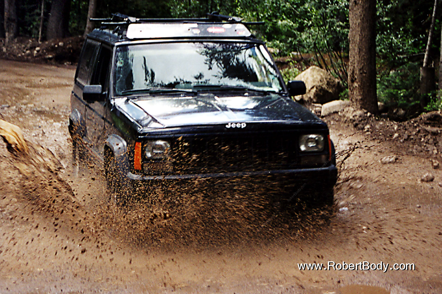 2001-07-indep-linc-splash