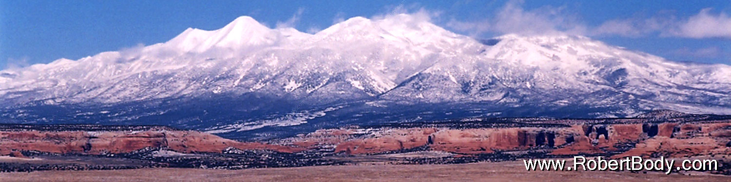 2003-12-moab-mountains1-sp