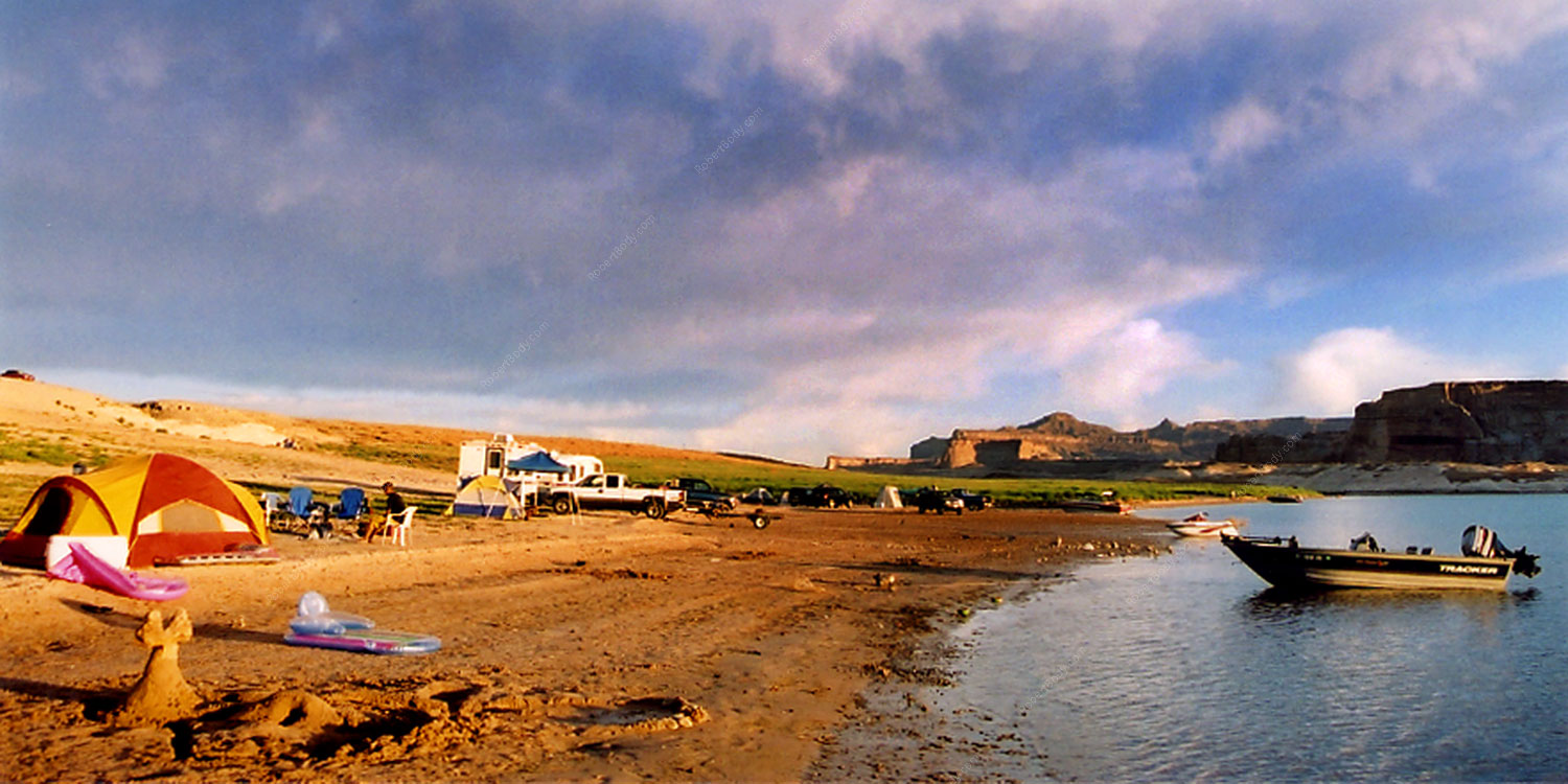 2004-07-powell2-view3-pano