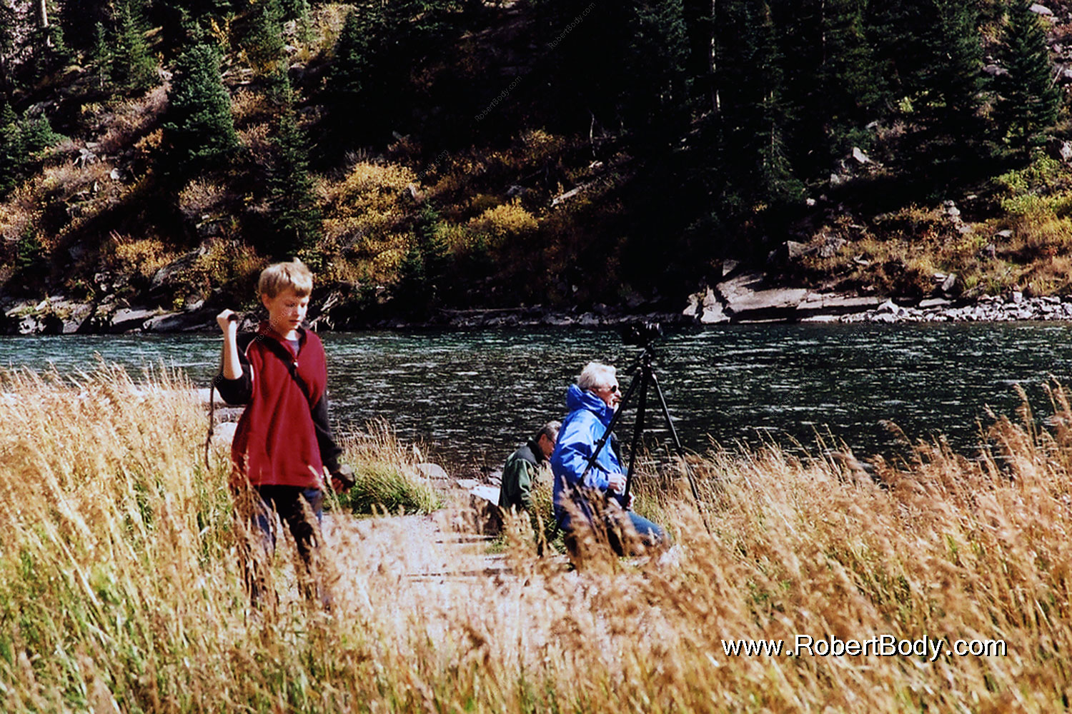 2004-09-maroon-people02