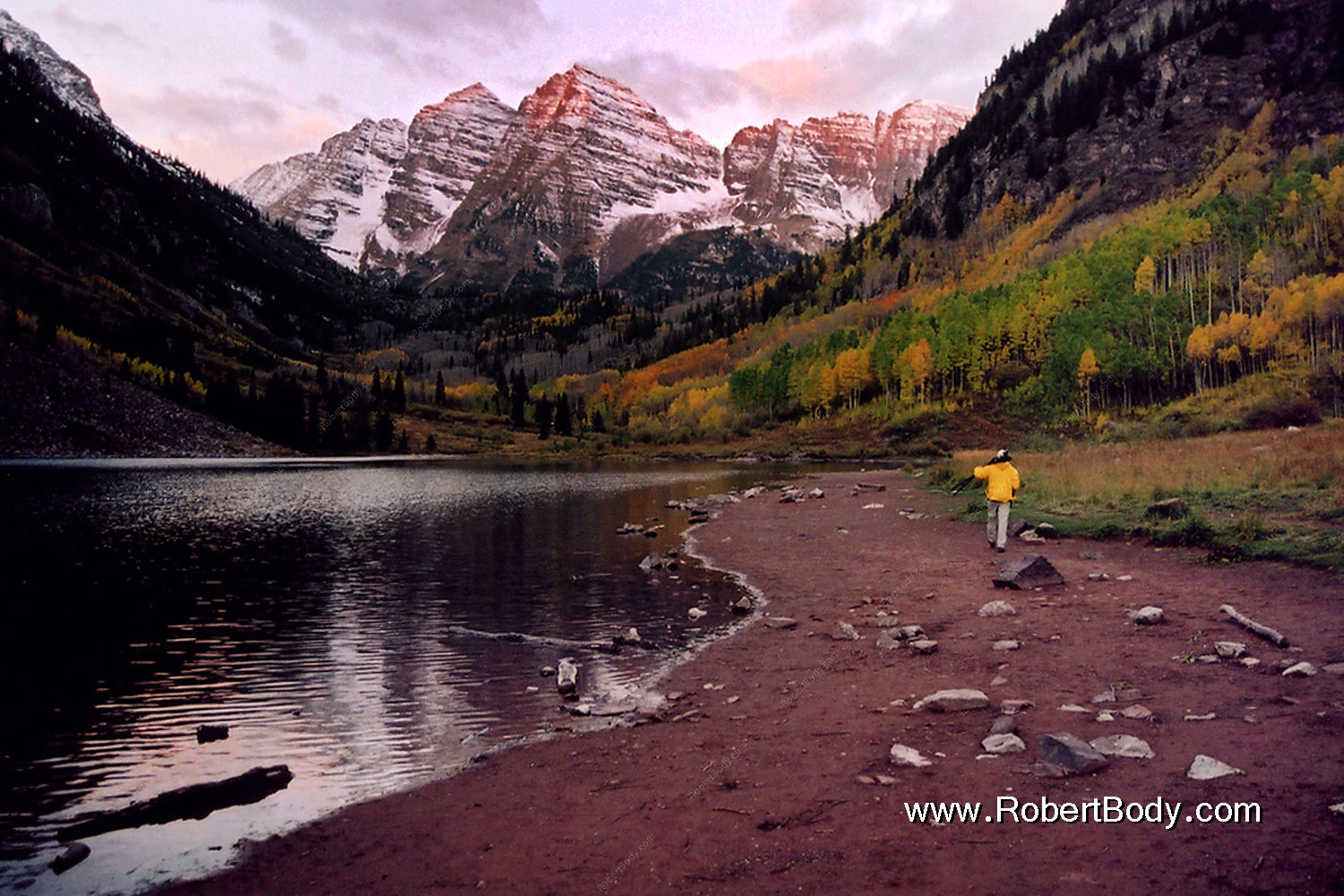 2004-09-maroon-photog4