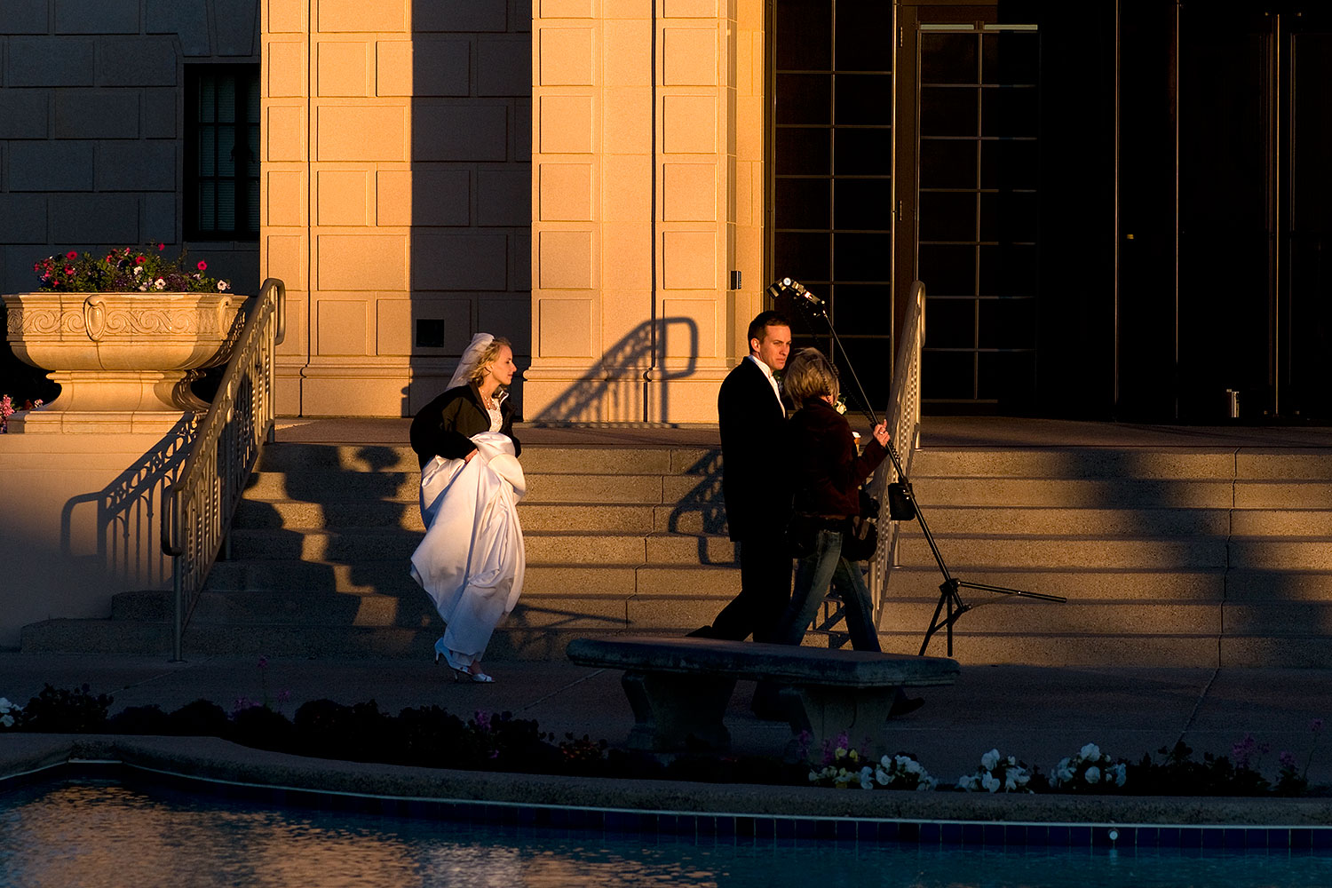 2008-12-26-mesa-temple-brides-67701