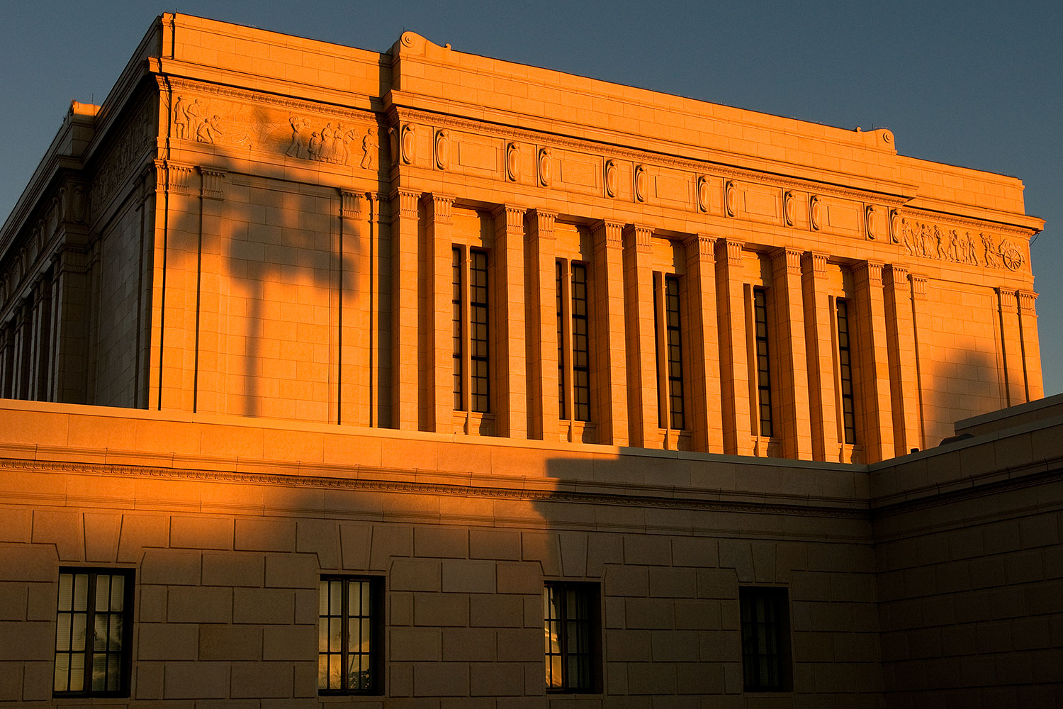 2008-12-27-mesa-temple-west-68250