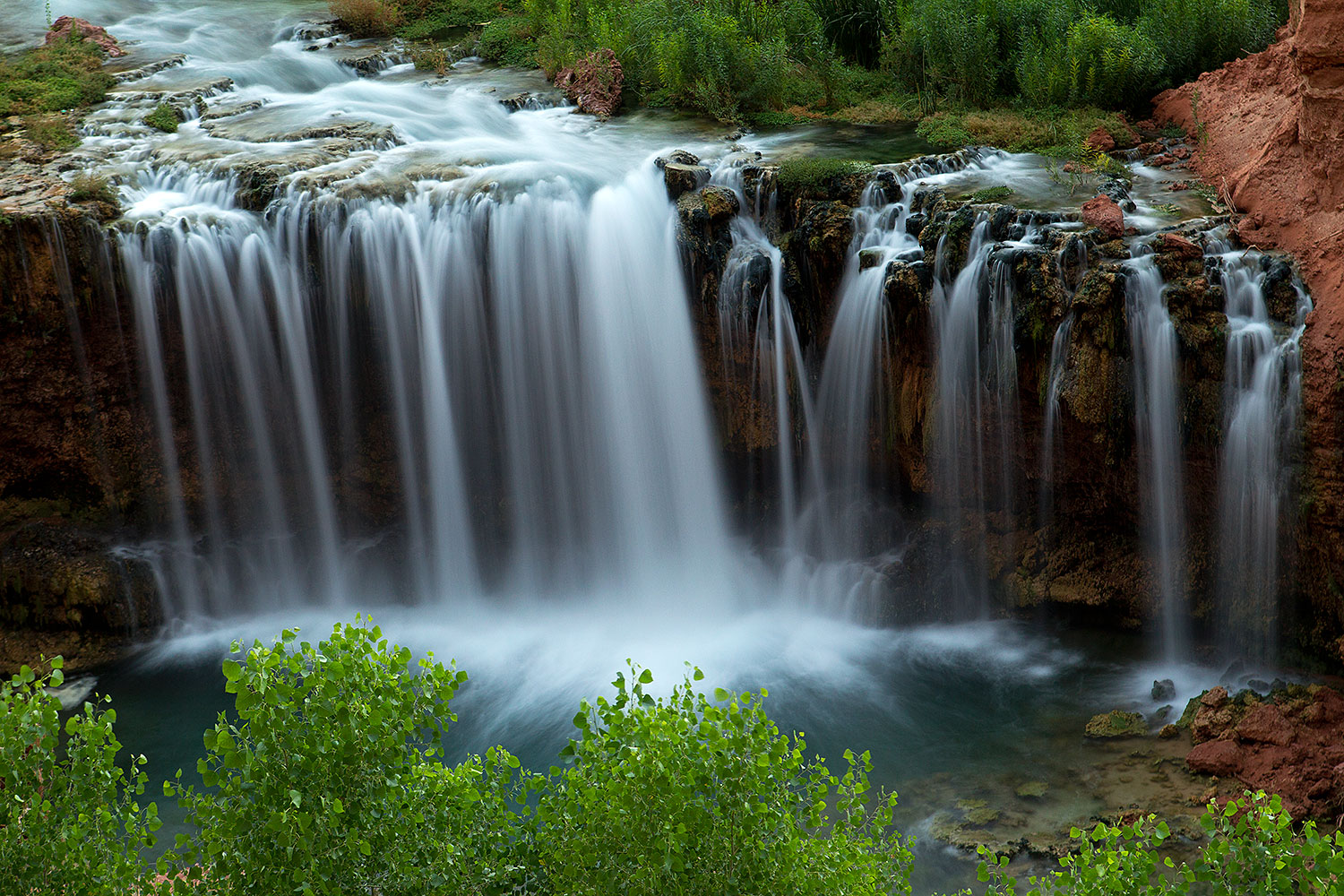 2010-06-19-havasu-rock-6986
