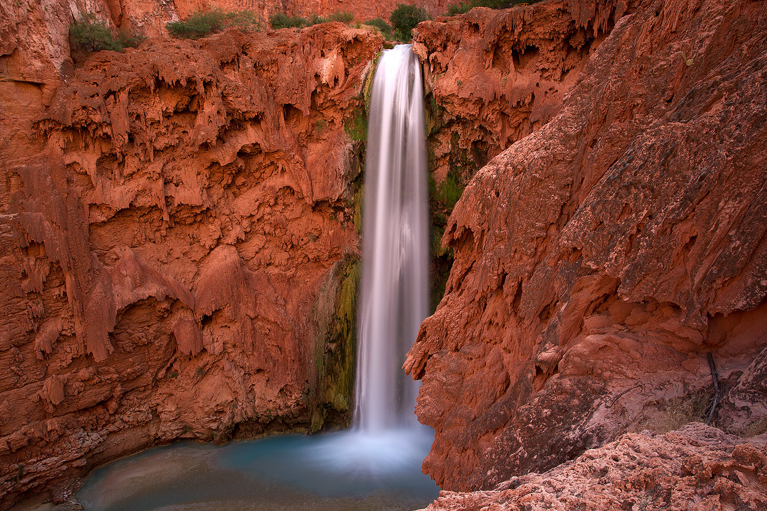 2011-06-25-havasu-mooney-79535