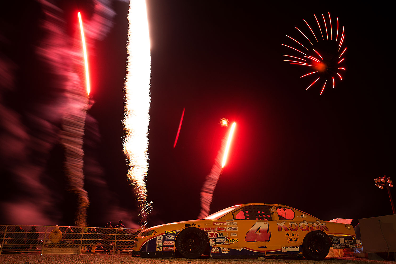 2013-02-15-havasu-fireworks30-24353