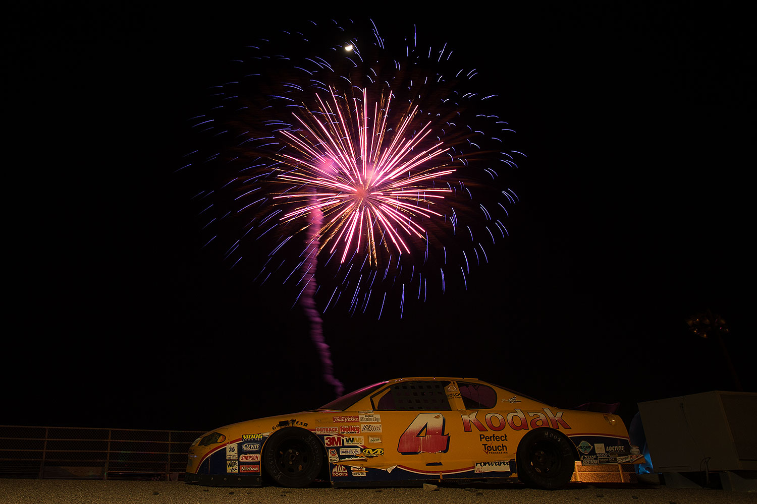 2013-02-16-havasu-fireworks-25735