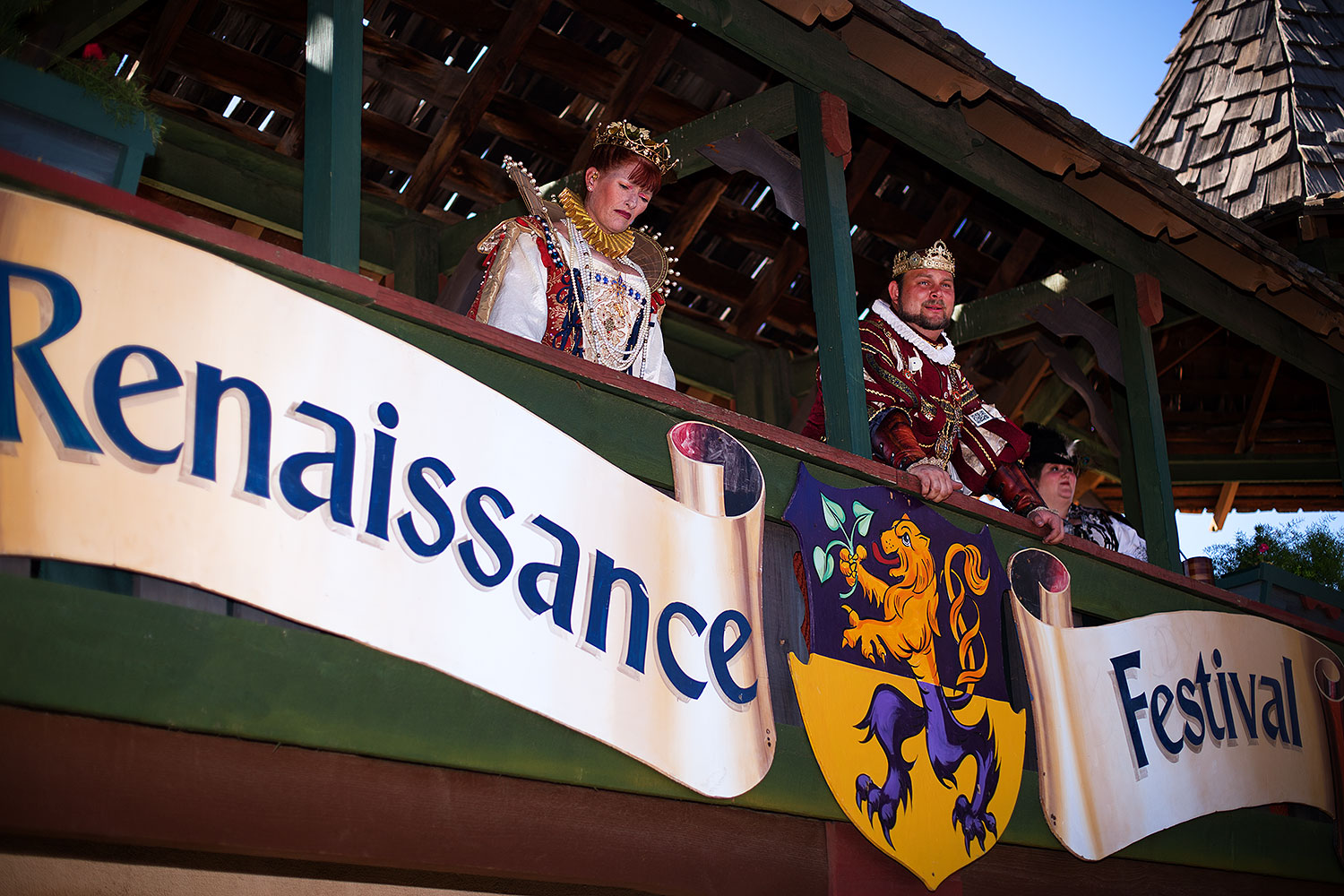 2013-03-31-apj-ren-balconyt-34591