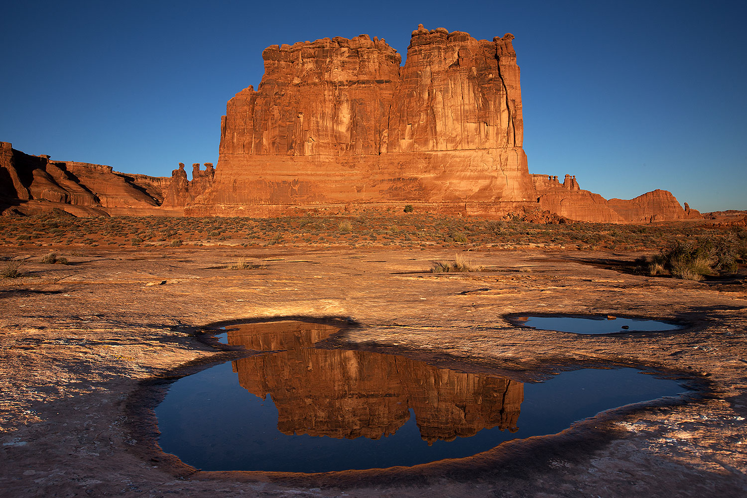Courthouse Towers in Arches National Park â€¦ November 2013
