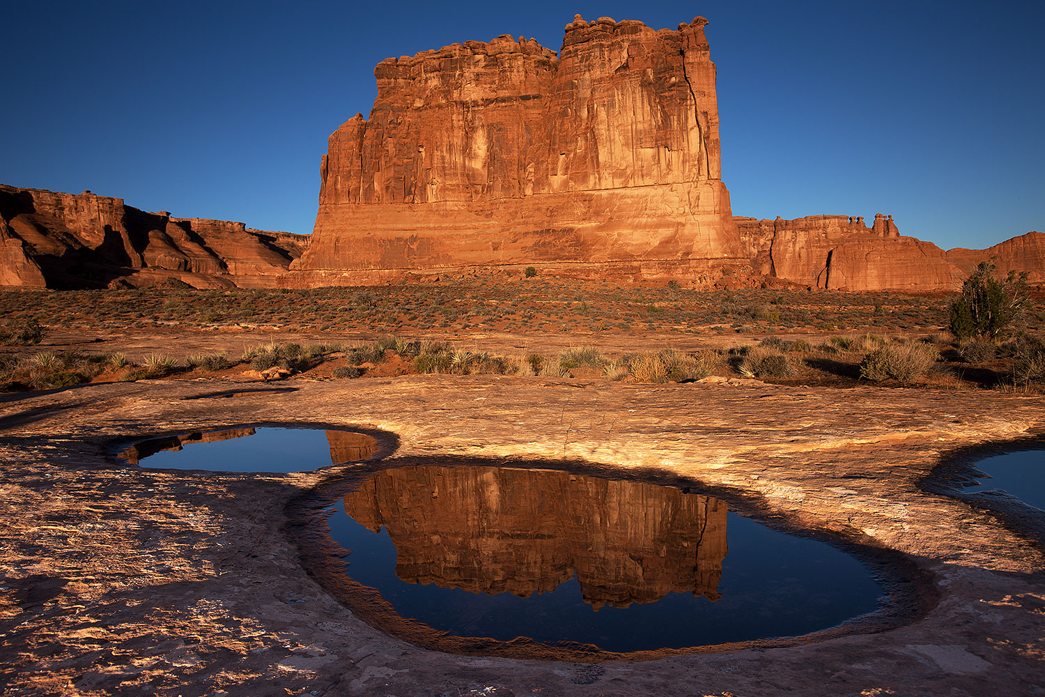 Courthouse Towers in Arches National Park â€¦ November 2013
