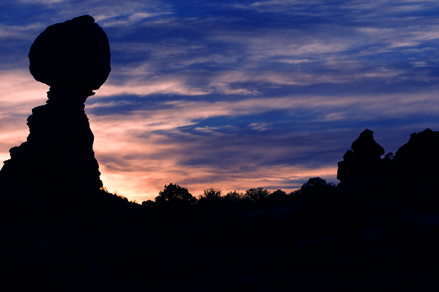 Balanced Rock in Arches National Park at sunrise â€¦ November 2013