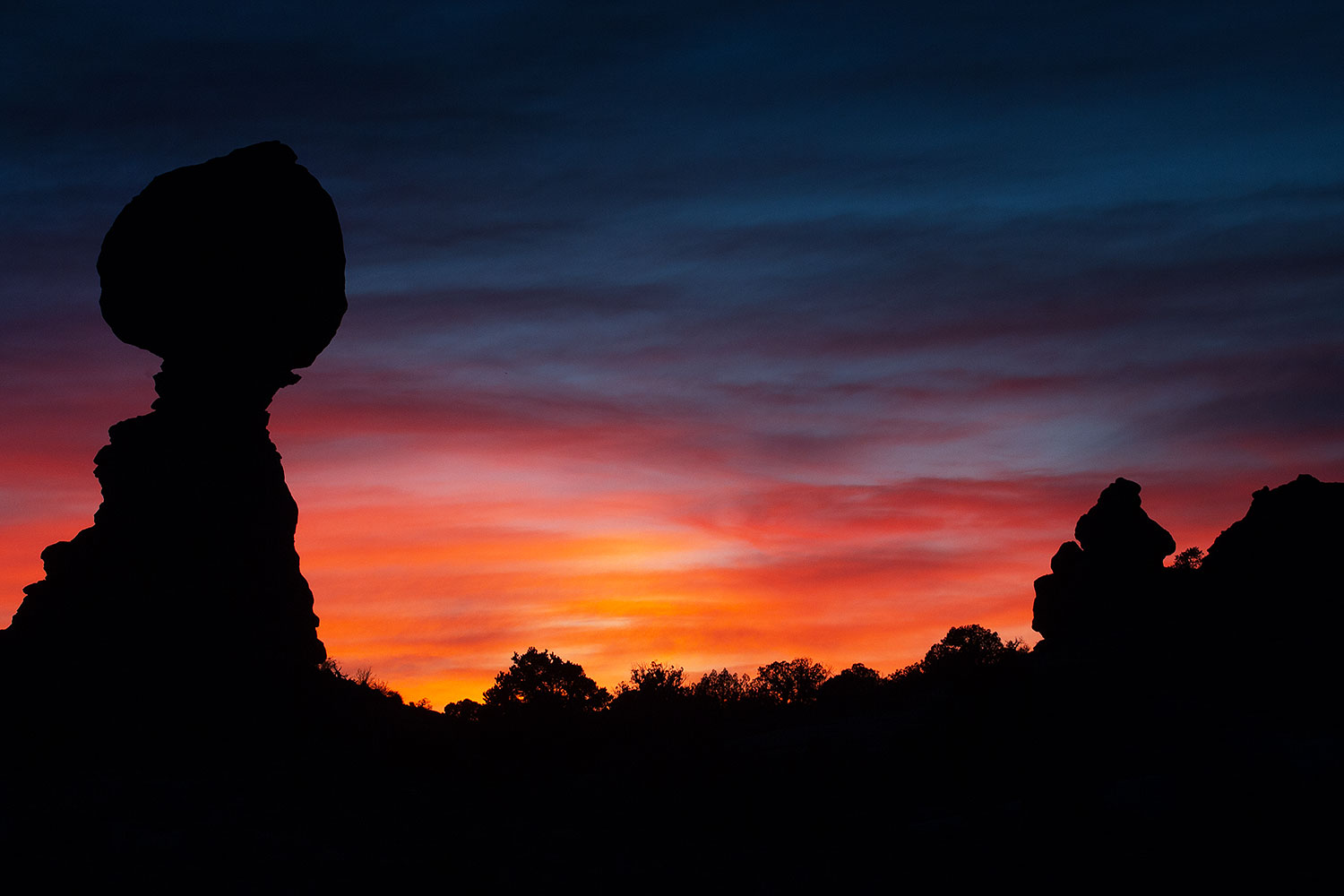 2013-11-02-balanced-rock-1d4_3034