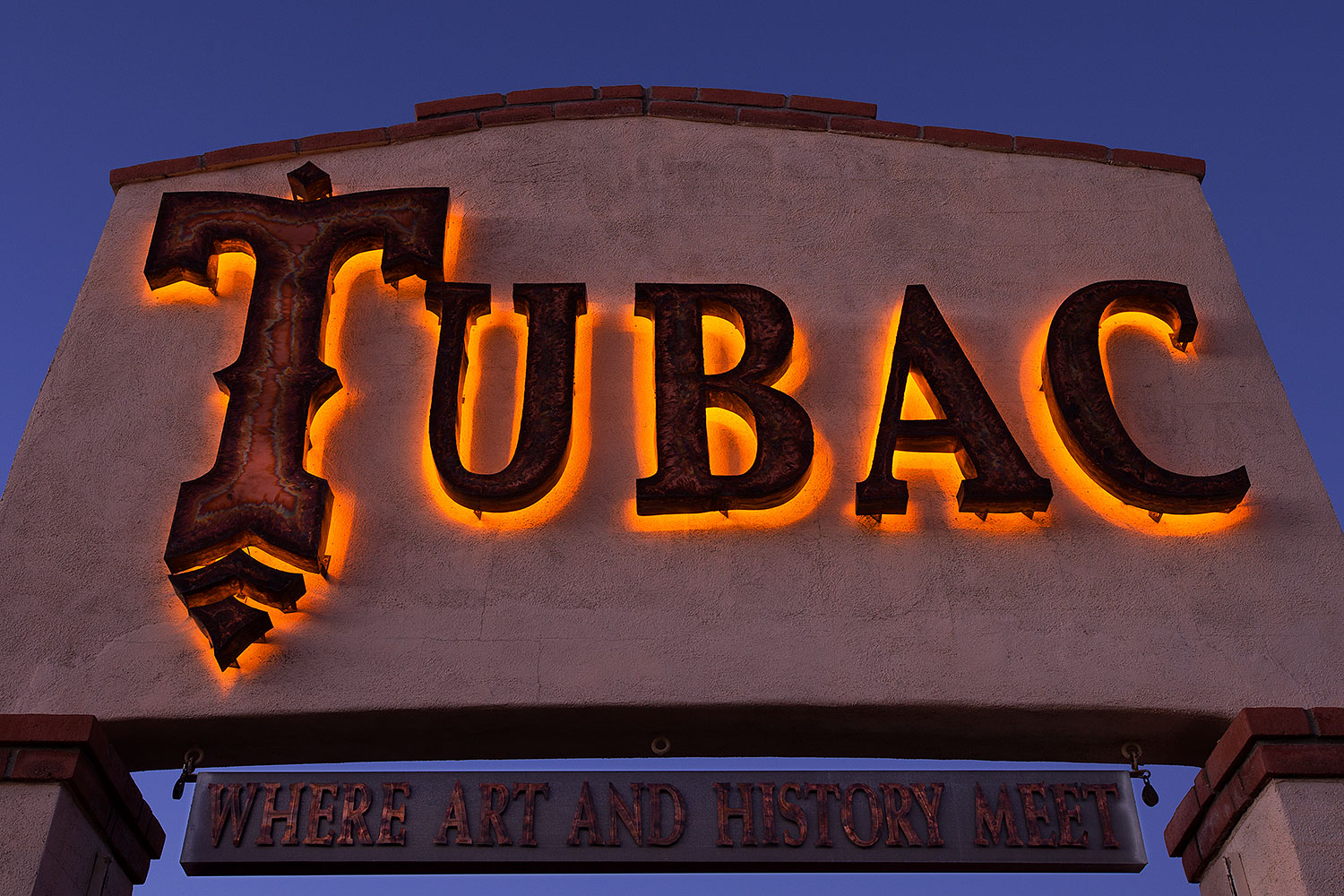 2014-12-06-tubac-sign-1dx_7131