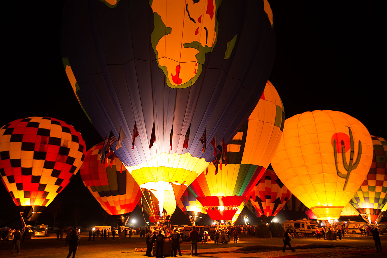 2015-01-18-havasu-glow-1dx_1332