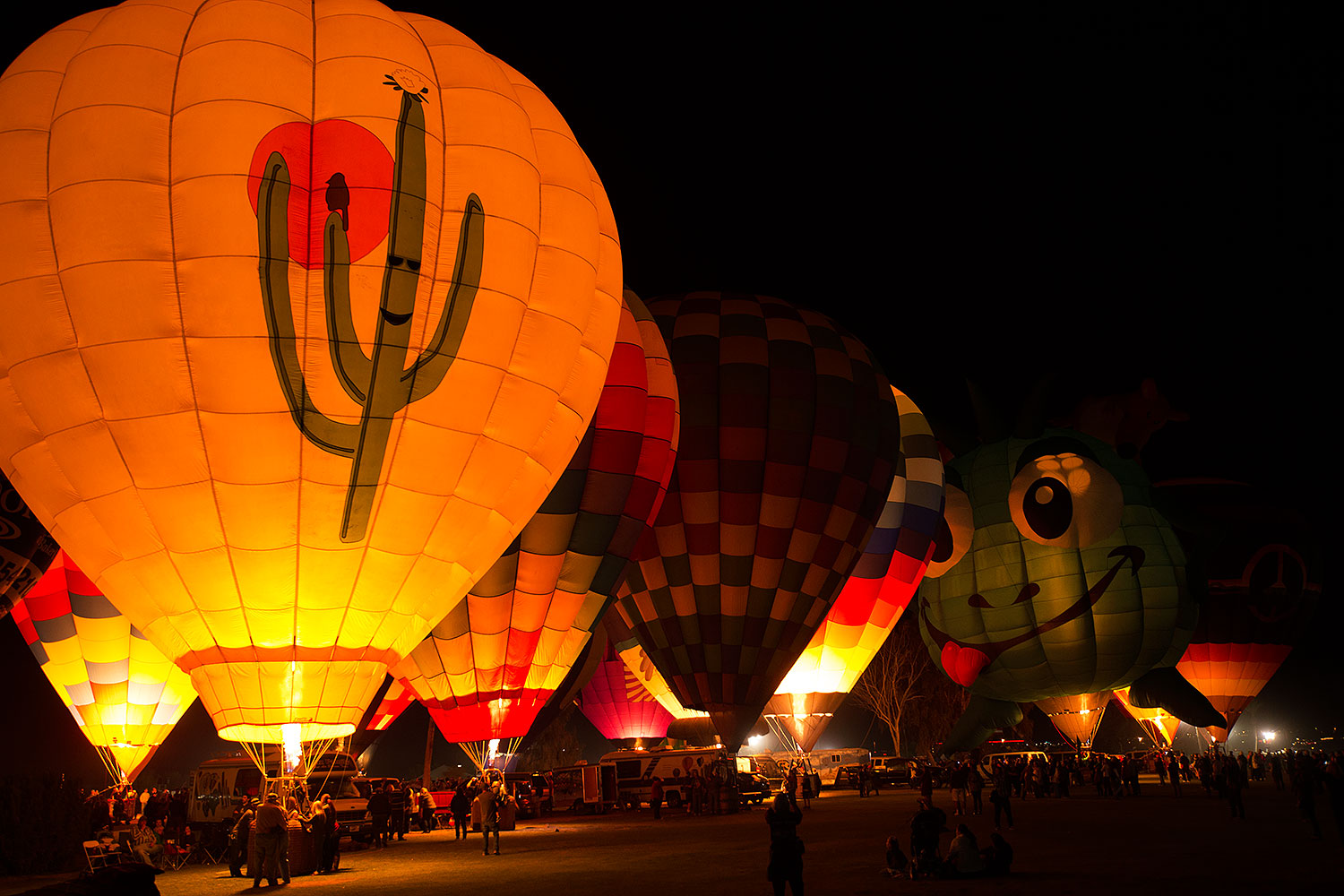 2015-01-18-havasu-glow-1dx_1459