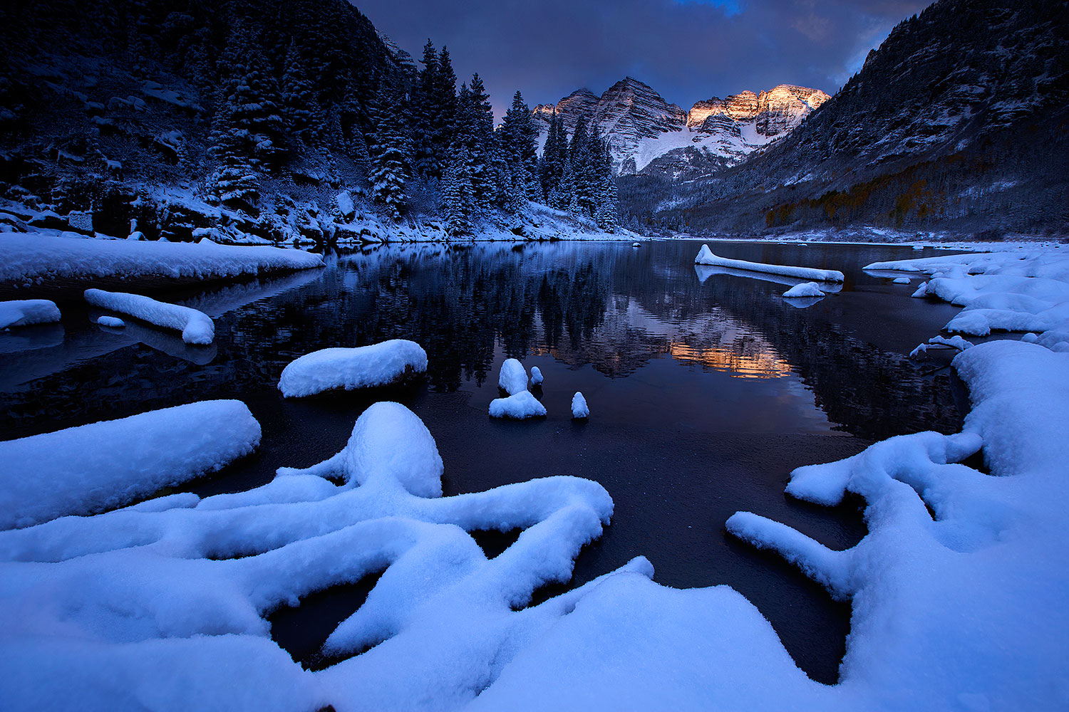 Maroon Bells sunrise â€¦ October 2016