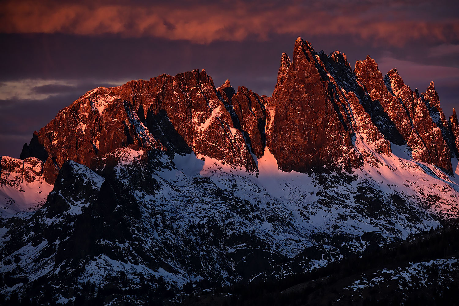 Minarets in Eastern Sierra, California â€¦ October 2016