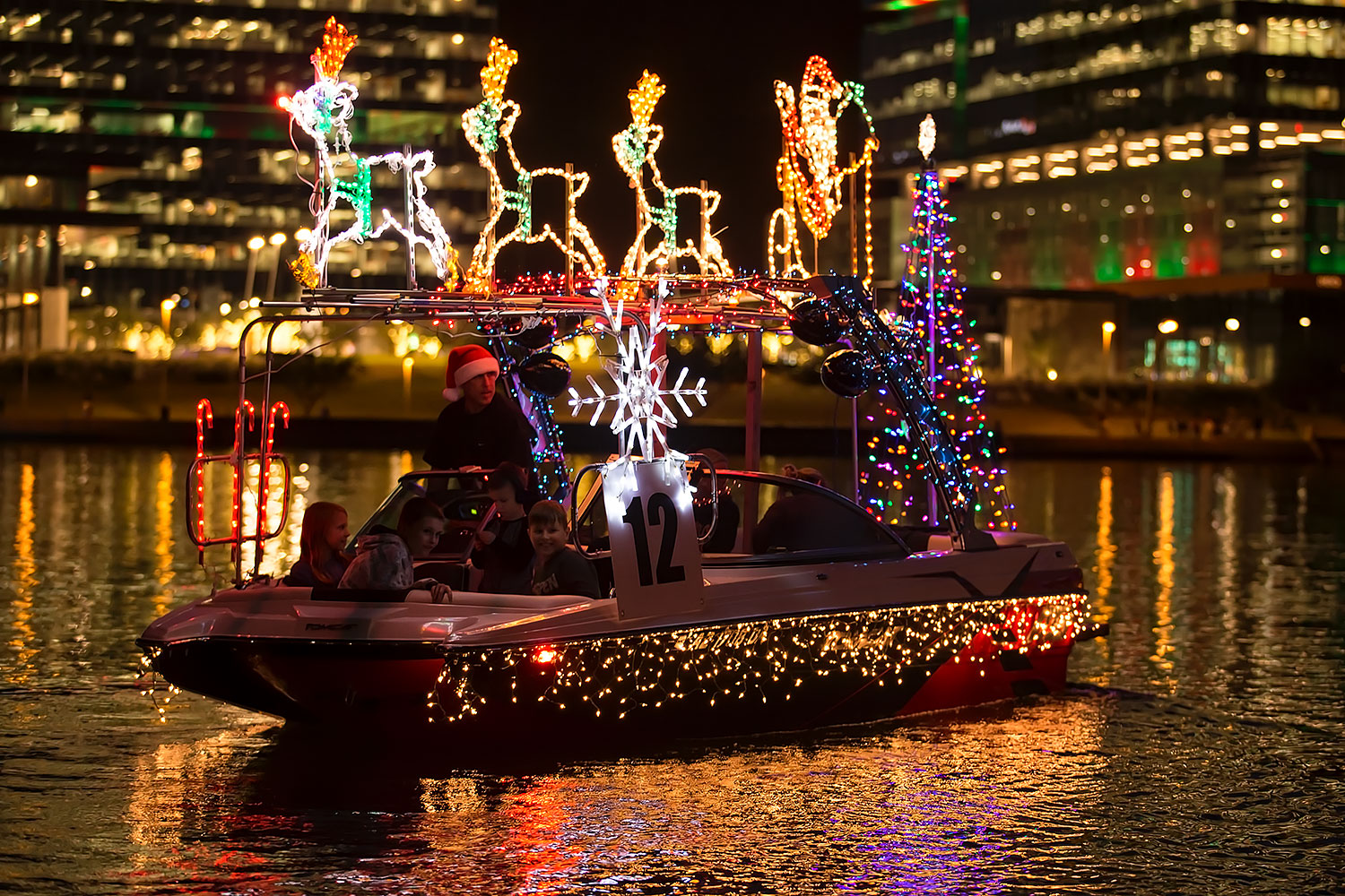 2016-12-10-tempe-aps-lights-1dx_31717