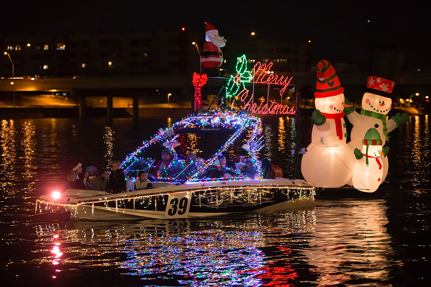 2016-12-10-tempe-aps-lights-1dx_32152