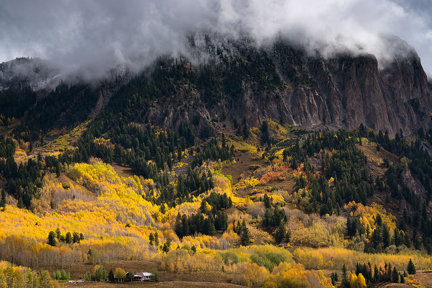 2017-09-28-crested-fog-mi100-a7r2_4073