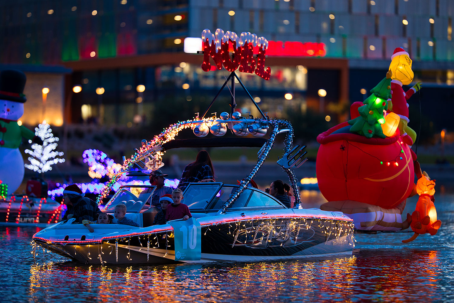 2017-12-09-tempe-boats-luviv-5D4_0844