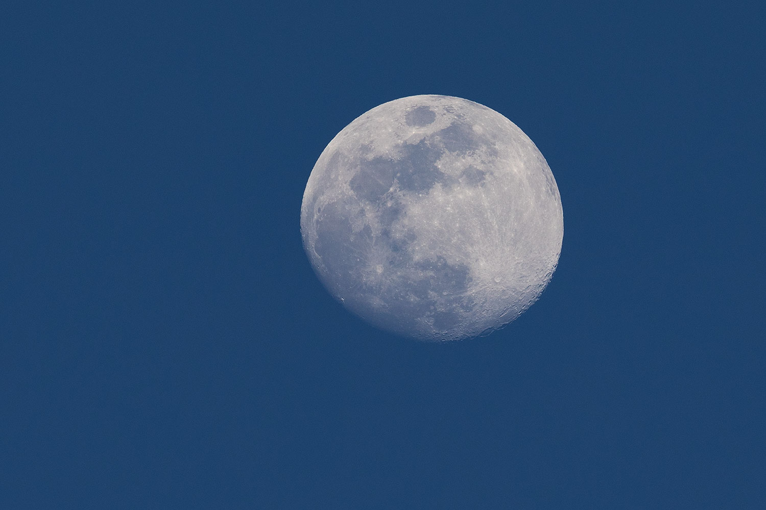 2018-05-26-gv-moon-5d4_6461